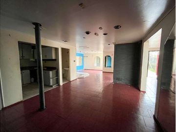 CASA PARA REMODELAR