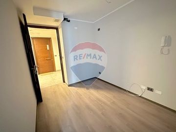 Estupenda oficina, 36 metros, 2 privados, est.