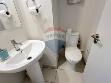 Estupenda oficina, 36 metros, 2 privados, est.