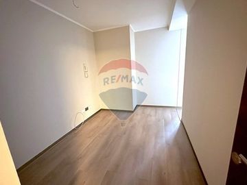 Estupenda oficina, 36 metros, 2 privados, est.