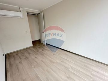 Estupenda oficina, 36 metros, 2 privados, est.