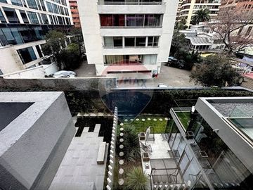 Estupenda oficina, 36 metros, 2 privados, est.