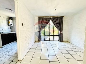 NUEVO PRECIO! Casa Aislada al interior Pasaje