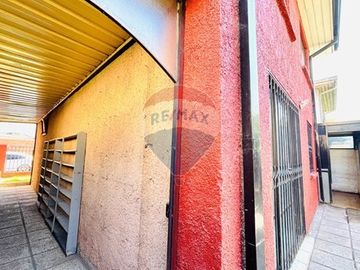 NUEVO PRECIO! Casa Aislada al interior Pasaje
