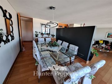 Departamento en Venta en San Carlos de Apoquindo con Carlos Peña