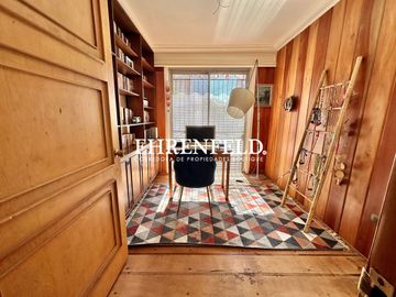 7 Norte, Viña del Mar. Casa con zonificación para giro comercial.
