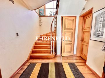 7 Norte, Viña del Mar. Casa con zonificación para giro comercial.