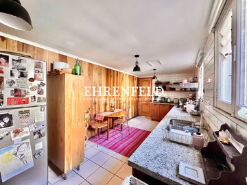 7 Norte, Viña del Mar. Casa con zonificación para giro comercial.