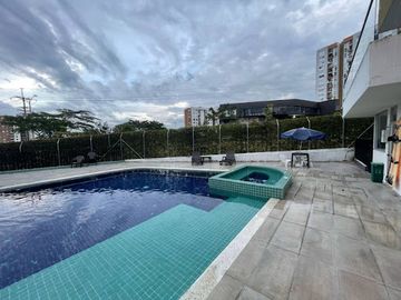 ARRIENDO de APARTAMENTO en PEREIRA