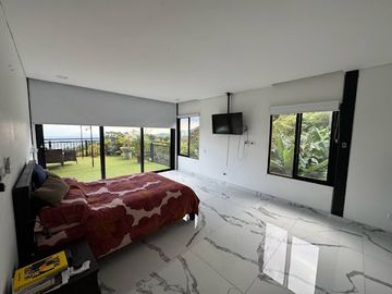 SE VENDE FINCA CAMPESTRE EN DAPA