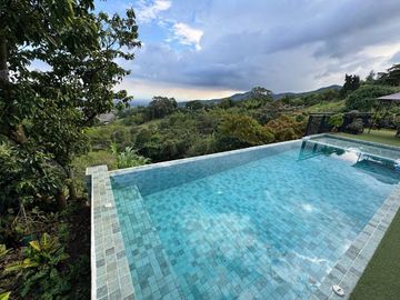 SE VENDE FINCA CAMPESTRE EN DAPA