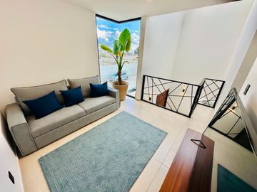 CASAS EN VENTA DE 3 NIVELES, 3 RECÁMARAS, JARDÍN, ROOF Y TERRAZA