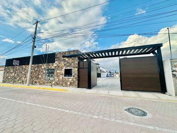 CASAS EN VENTA DE 3 NIVELES, 3 RECÁMARAS, JARDÍN, ROOF Y TERRAZA