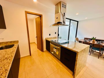 CASAS EN VENTA DE 3 NIVELES, 3 RECÁMARAS, JARDÍN, ROOF Y TERRAZA