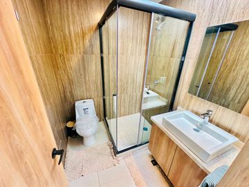 CASAS EN VENTA DE 3 NIVELES, 3 RECÁMARAS, JARDÍN, ROOF Y TERRAZA