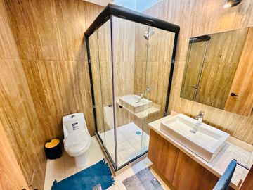 CASAS EN VENTA DE 3 NIVELES, 3 RECÁMARAS, JARDÍN, ROOF Y TERRAZA