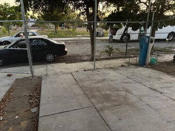 CASA EN VENTA LA RESERVA