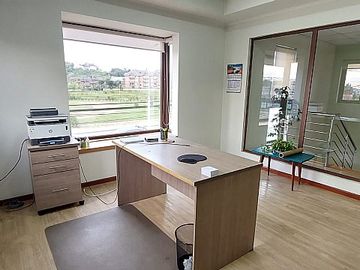 OFICINA 280 M2 VALLE PAICAVÍ