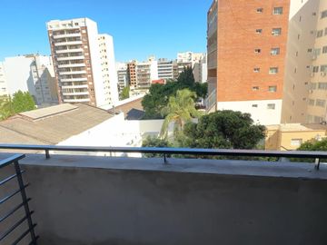Departamento en Caballito 3 ambientes balcón terraza al frente