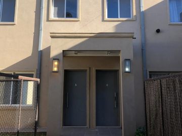 PH 3 ambientes en venta, planta baja con patio. Apto credito!