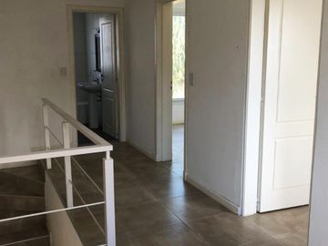 PH 3 ambientes en venta, planta baja con patio. Apto credito!