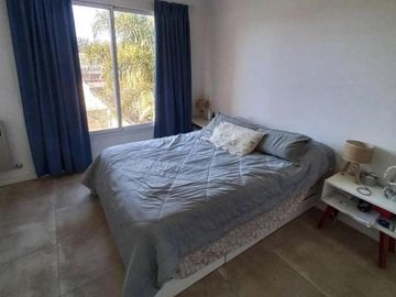 PH 3 ambientes en venta, planta baja con patio. Apto credito!
