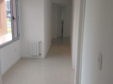 Excelente casa en venta con renta en Don Joaquín, Canning