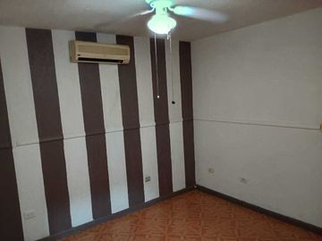 Casa en venta en Colonial Cumbres, Monterrey