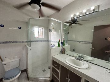 Casa en venta en Colonial Cumbres, Monterrey