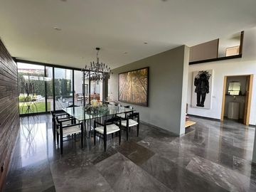 CASA EN VENTA EN JURICA. 12