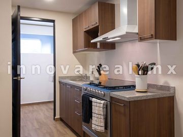 Town Houses en RENTA en Zona Esmeralda