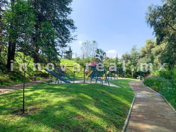 Town Houses en RENTA en Zona Esmeralda
