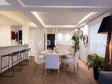 Town Houses en RENTA en Zona Esmeralda