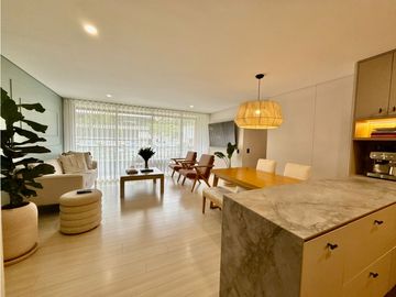 Apartamento para la venta loma de cumbres totalmente remodelado