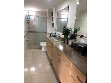 Amplio apartamento PentHouse Dúplex frente a chipichape Norte de Cali