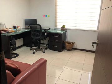 Amplio apartamento PentHouse Dúplex frente a chipichape Norte de Cali