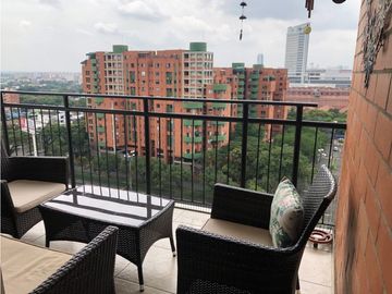 Amplio apartamento PentHouse Dúplex frente a chipichape Norte de Cali
