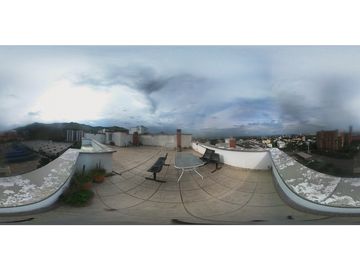 Amplio apartamento PentHouse Dúplex frente a chipichape Norte de Cali