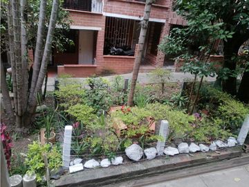 Vendo Amplia Casa de 92m2 En la Unidad Almendros de Terranova Niquia