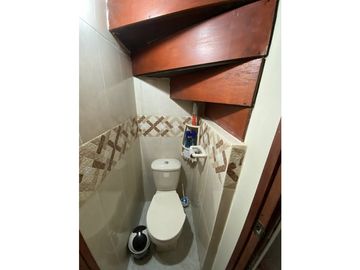 Vendo Amplia Casa de 92m2 En la Unidad Almendros de Terranova Niquia