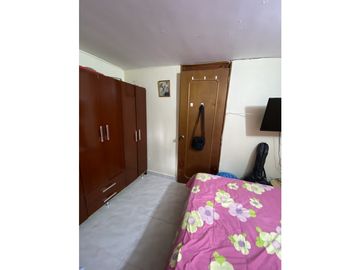Vendo Amplia Casa de 92m2 En la Unidad Almendros de Terranova Niquia