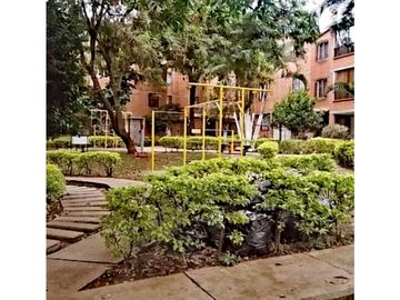 Vendo Amplia Casa de 92m2 En la Unidad Almendros de Terranova Niquia