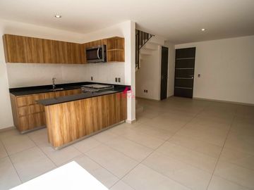 Casa en venta en parques de Tesistán, Zapopan , Jal