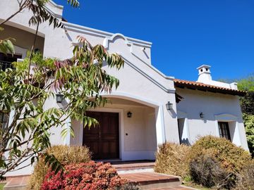 EL BOSQUE 4 DORM 4 BAÑOS CASA EN VENTA