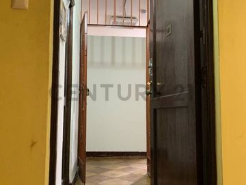 OCASION ALQUILER  DE OFICINA EN EL CORAZON DEL CENTRO DE LIMA