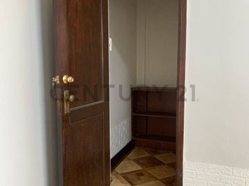 OCASION ALQUILER  DE OFICINA EN EL CORAZON DEL CENTRO DE LIMA