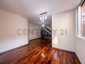 VENTA DEPARTAMENTO DUPLEX - PRIMER PISO - SAN BORJA - PENTAGONITO
