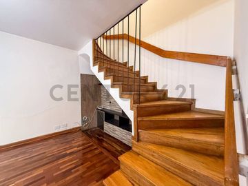 VENTA DEPARTAMENTO DUPLEX - PRIMER PISO - SAN BORJA - PENTAGONITO