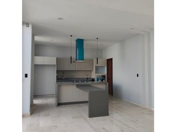 CASA EN VENTA EN RESIDENCIAL LA CARTUJA PACHUCA, HGO