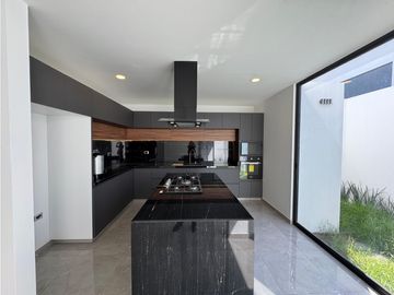 Casa En Venta Lomas De Angelópolis Parque Chiapas